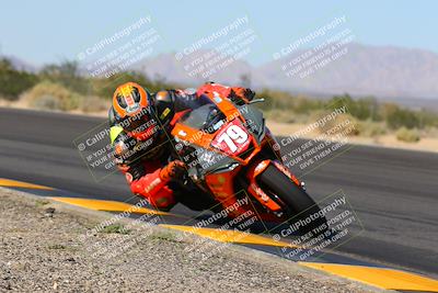 media/Oct-30-2022-CVMA (Sun) [[fb421c3cec]]/Race 12 Supersport Open/